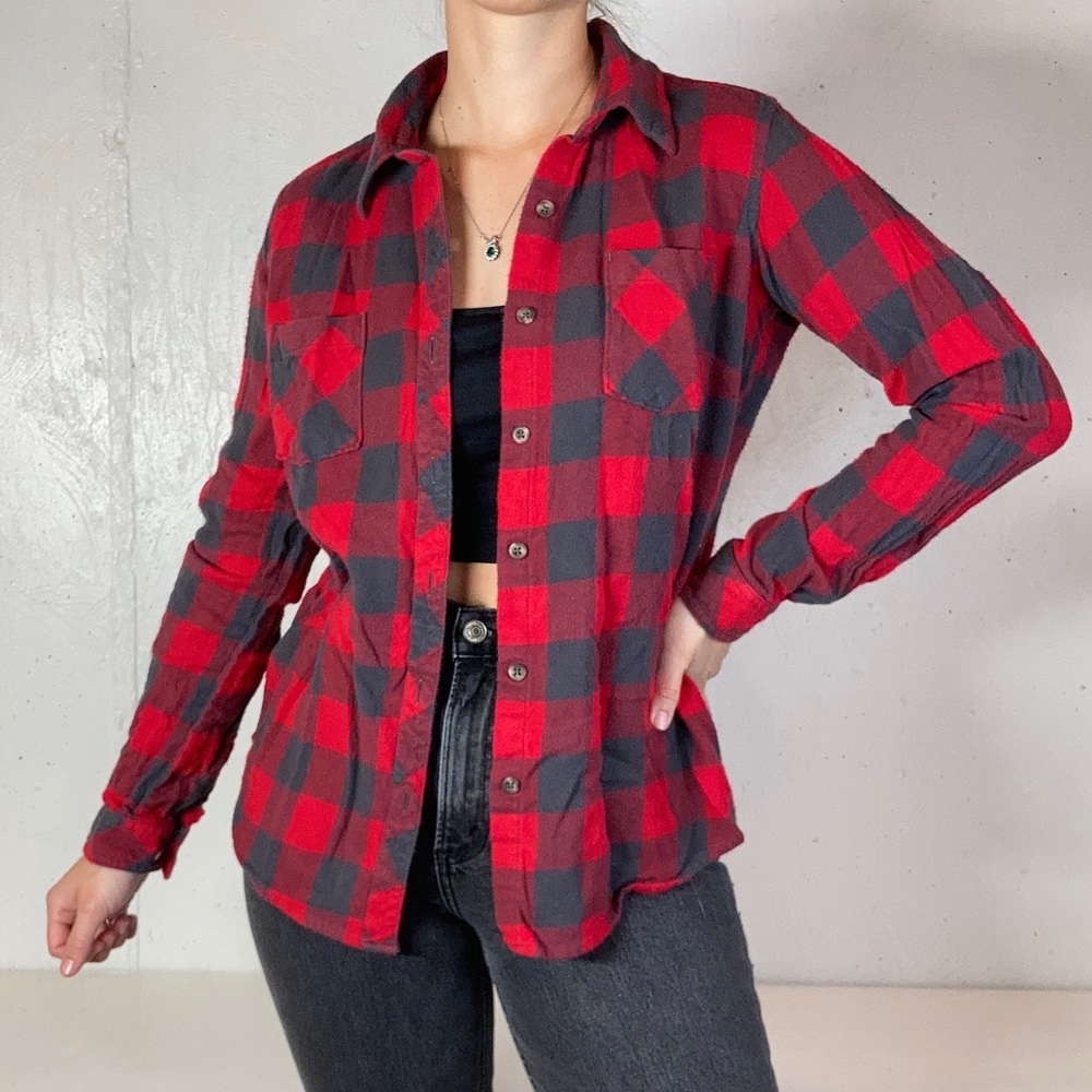 Red + Gray Buffalo Check Plaid Long Sleeve Flannel Collared Shirt - Picture 4 of 9